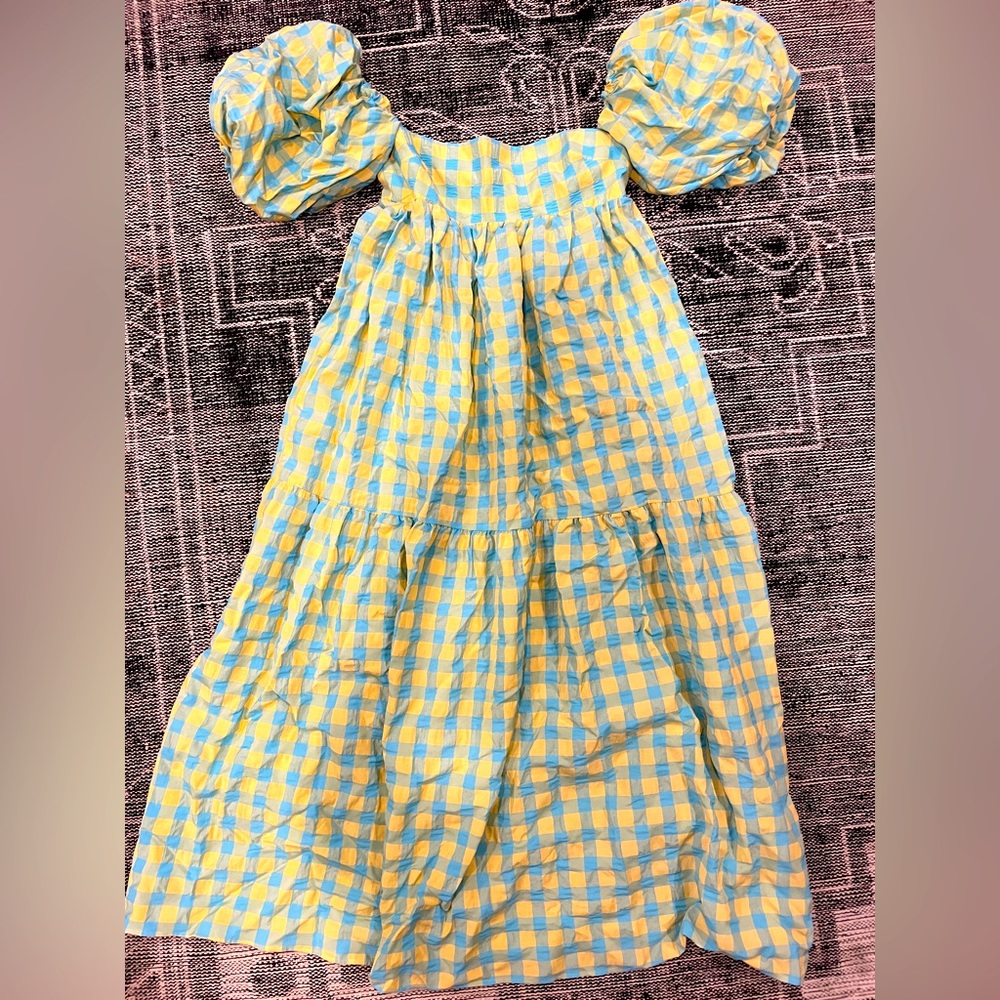 Brand new, puff sleeve, whimsical dress